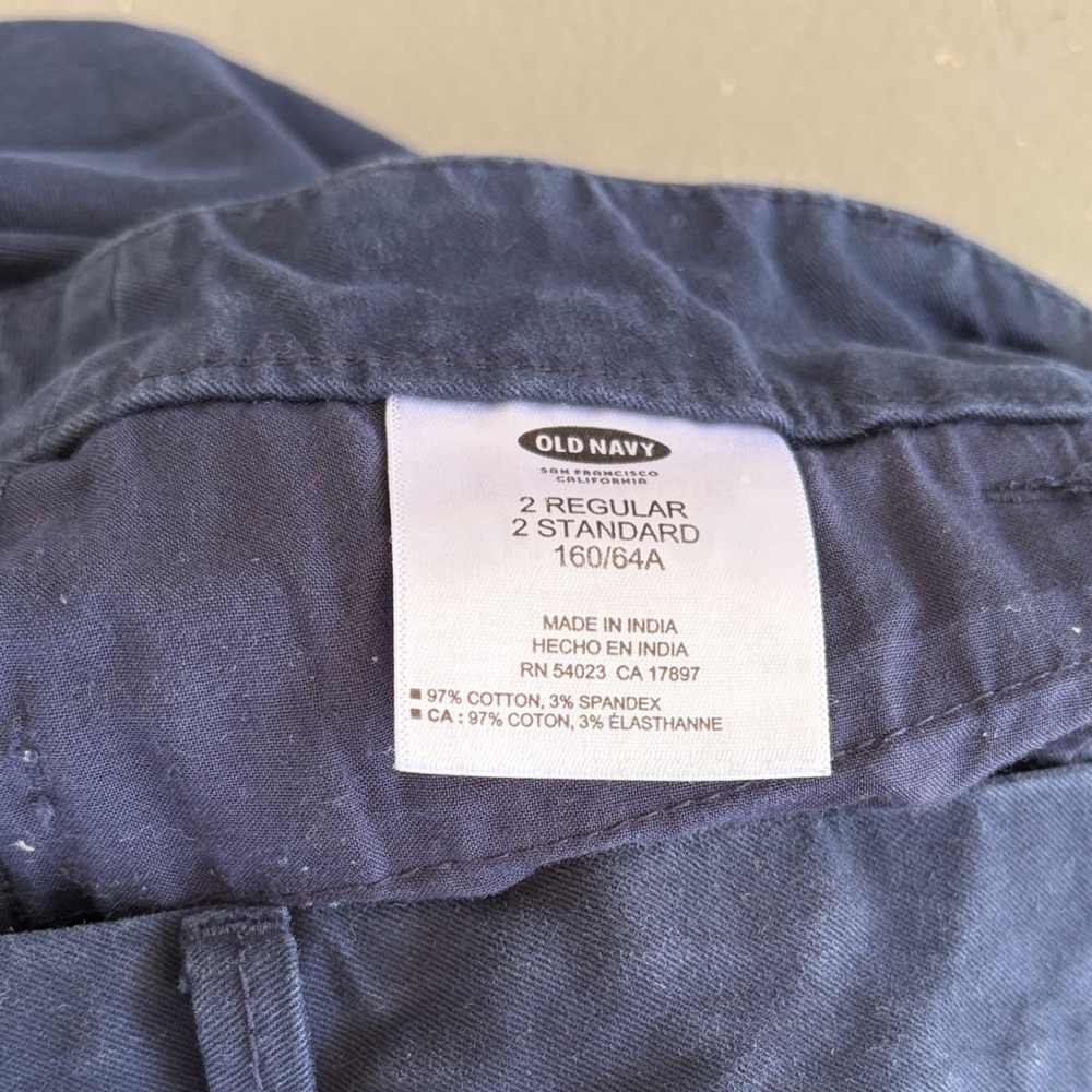 Old Navy Le Pixie Shorts Bundle in Navy Blue and Gray Size 2 - Picture 8 of 9
